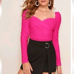Sweetheart neck puff sleeve wrap top